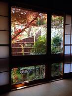 Yadoya Manjiro