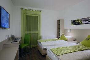 Smart Motel