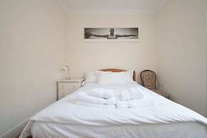 Unique and Cozy 1 Bed Flat in Dalston