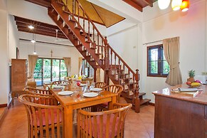 Unique Thai Style 4BR Pool Villa Nikkie