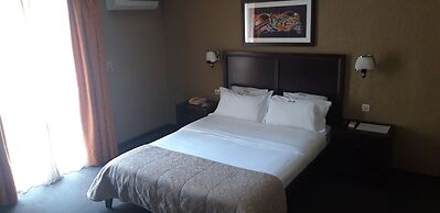 Hotel Nina