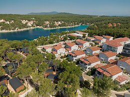 Gava Waterman Island Cottages