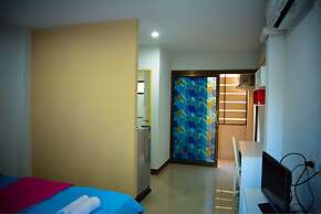 Sabaidee Place