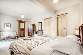 Mastrogiannis Villa Levanda