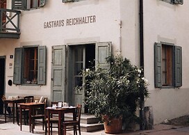 1477 Reichhalter