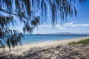 Picnic Bay Apartments Unit 1