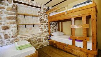 Tequila Bar Hostel - Adults Only