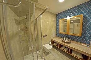 Halil Tuna Hotel