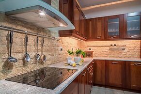 Ostria Luxury Villa