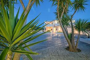 Ostria Luxury Villa