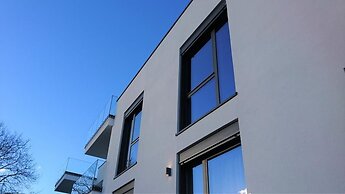 HAUS7