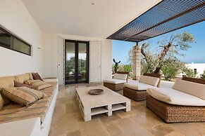 Villa Dahlia