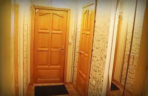Dobrye Sutki Apartment on Mukhacheva 133