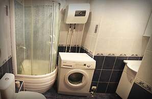 Dobrye Sutki Apartment on Mukhacheva 133