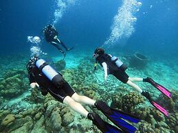 Tropical Divers Resort