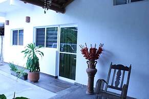 BM Zihua Casa de Huéspedes