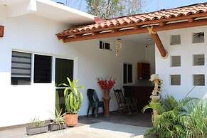 BM Zihua Casa de Huéspedes