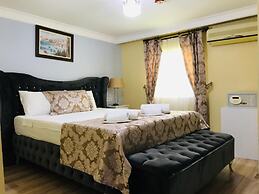 La Mer Boutique Hotel