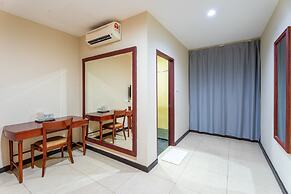 Pertama Lodge