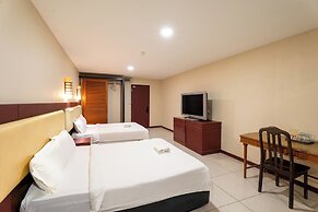 Pertama Lodge