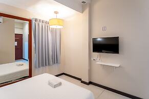 Pertama Lodge