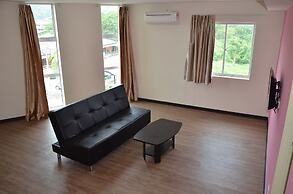 Riverview Hotel