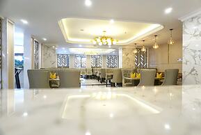 Grand Senyum Hotel