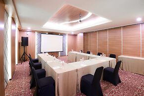 Grand Senyum Hotel