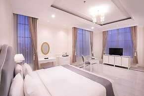 Grand Senyum Hotel