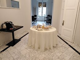 Compasso Suites