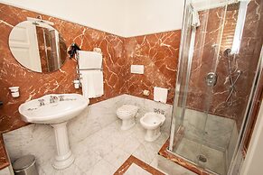 Compasso Suites