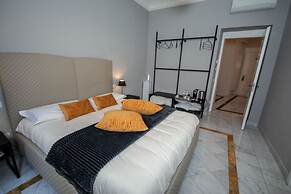 Compasso Suites