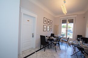 Compasso Suites