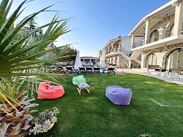 Gonulhan Hotel