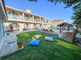 Gonulhan Hotel