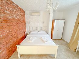 Gonulhan Hotel