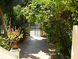 Logaras Apartments