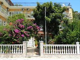 Logaras Apartments