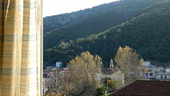 Logaras Apartments