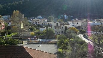 Logaras Apartments