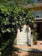 Logaras Apartments