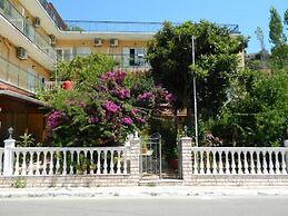 Logaras Apartments
