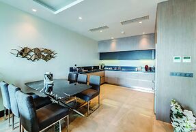Miramar Penthouse 1