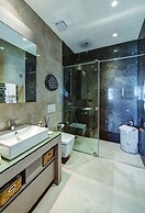 Miramar Penthouse 1