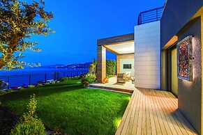 Miramar Penthouse 1