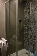 Arenal Suites