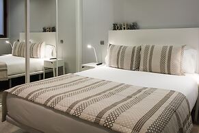 Arenal Suites