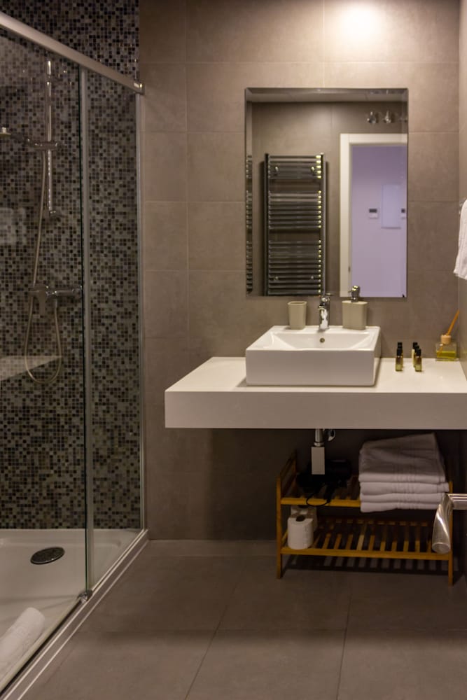 Arenal Suites