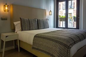 Arenal Suites