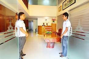 Hotel 8